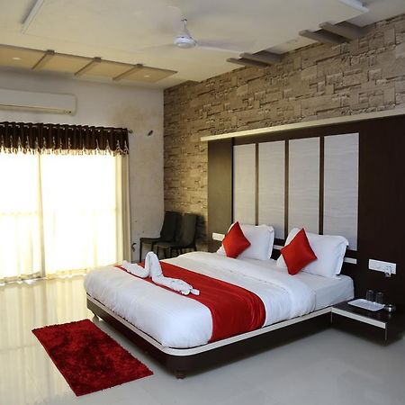 Hotel Rudra Plaza Dwārka 外观 照片
